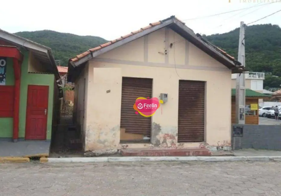 Terreno / Lote à venda, 238m2 em Pântano do Sul, Florianopolis - SC - imagem 3 Foto 3 de Terreno / Lote à venda, 238m2 em Pântano do Sul, Florianopolis - SC