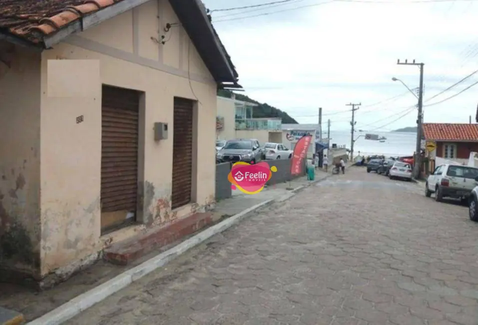 Foto 1 de Terreno / Lote à venda, 238m2 em Pântano do Sul, Florianopolis - SC