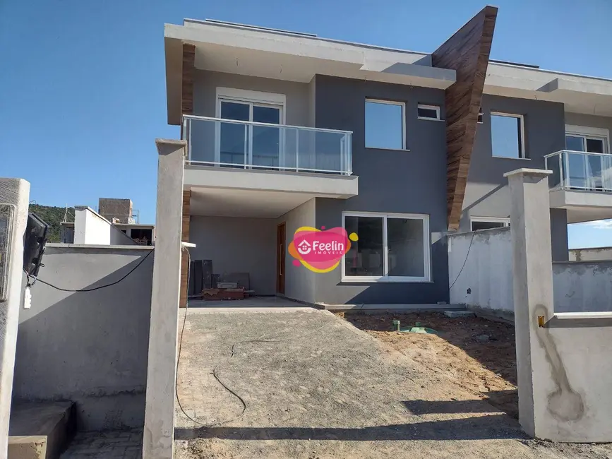 Foto 3 de Casa com 3 quartos à venda, 224m2 em Rio Tavares, Florianopolis - SC