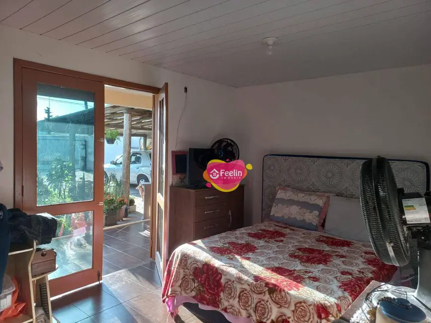 Casa com 5 quartos à venda, 300m2 em Campeche, Florianopolis - SC - imagem 3 Foto 3 de Casa com 5 quartos à venda, 300m2 em Campeche, Florianopolis - SC