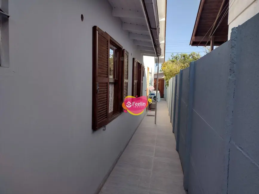 Foto 3 de Casa com 2 quartos à venda, 132m2 em Campeche, Florianopolis - SC