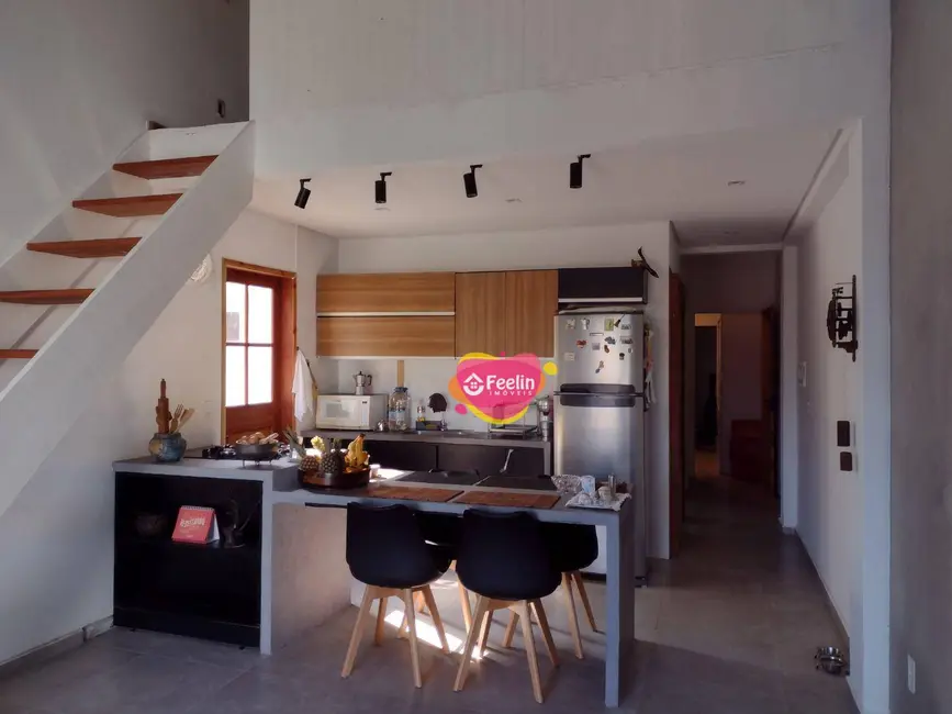 Foto 7 de Casa com 2 quartos à venda, 132m2 em Campeche, Florianopolis - SC