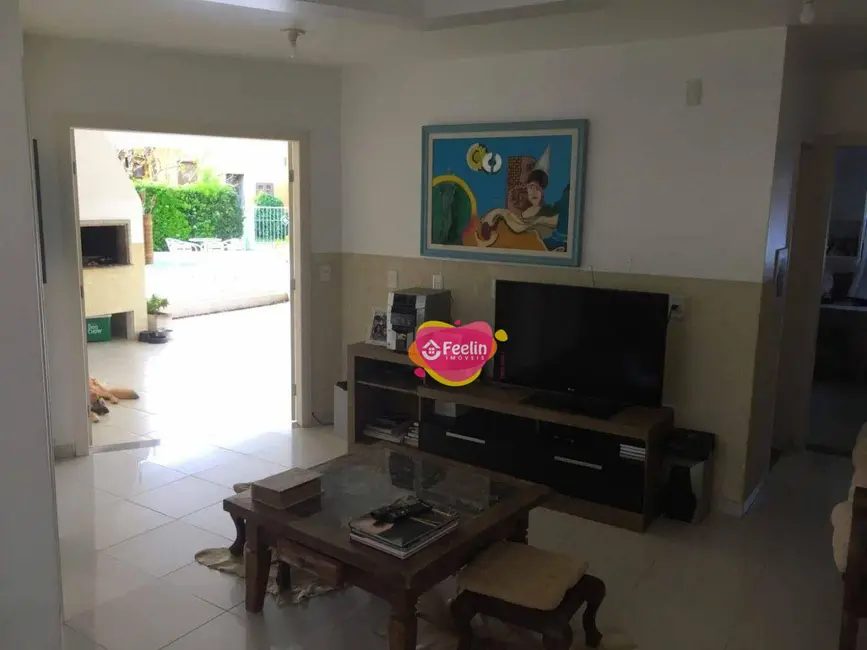 Casa com 4 quartos para alugar, 400m2 em Rio Tavares, Florianopolis - SC - imagem 8 Foto 8 de Casa com 4 quartos para alugar, 400m2 em Rio Tavares, Florianopolis - SC