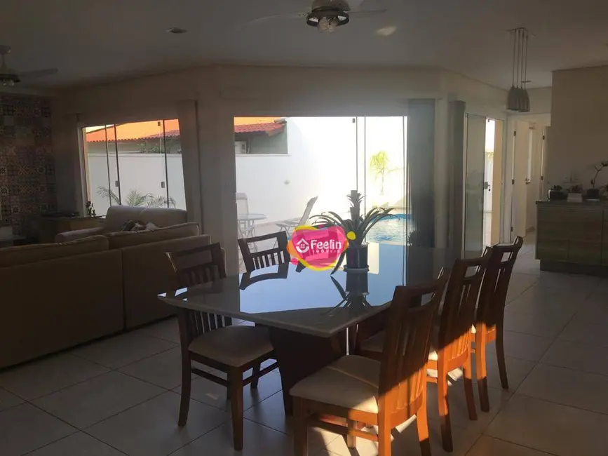 Foto 7 de Casa com 4 quartos à venda, 360m2 em Carianos, Florianopolis - SC