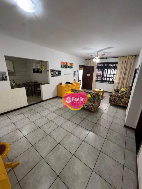 Casa com 5 quartos à venda, 450m2 em Pântano do Sul, Florianopolis - SC - imagem 7 Foto 7 de Casa com 5 quartos à venda, 450m2 em Pântano do Sul, Florianopolis - SC