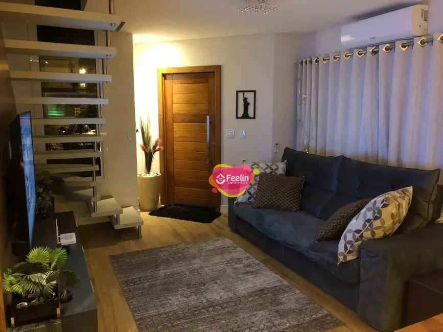 Foto 7 de Casa com 3 quartos à venda, 150m2 em Florianopolis - SC