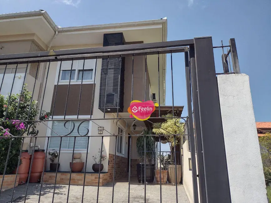 Foto 5 de Casa com 3 quartos à venda, 151m2 em Rio Tavares, Florianopolis - SC