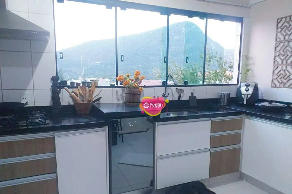 Foto 3 de Casa com 4 quartos à venda, 300m2 em Armação do Pântano do Sul, Florianopolis - SC