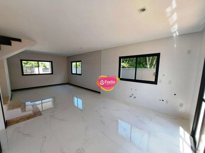 Foto 9 de Casa com 3 quartos à venda, 230m2 em Campeche, Florianopolis - SC