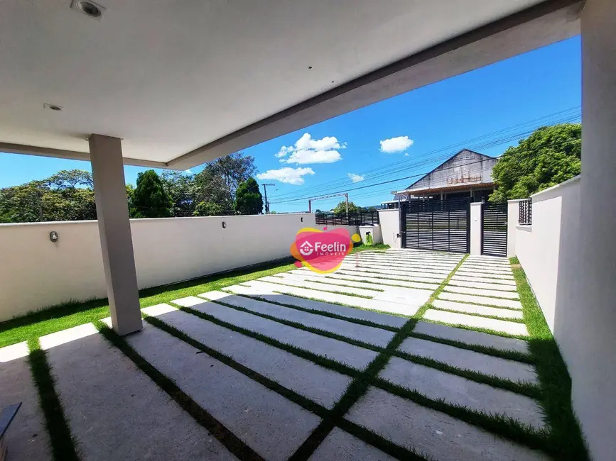 Casa com 3 quartos à venda, 220m2 em Campeche, Florianopolis - SC - imagem 4 Foto 4 de Casa com 3 quartos à venda, 220m2 em Campeche, Florianopolis - SC