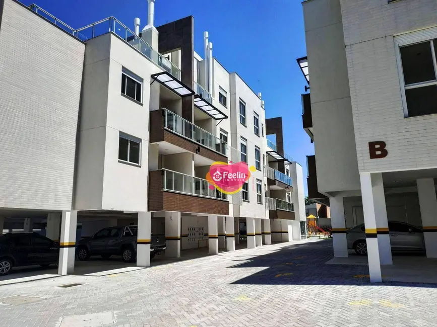 Apartamento com 3 quartos para alugar, 128m2 em Campeche, Florianopolis - SC - imagem 4 Foto 4 de Apartamento com 3 quartos para alugar, 128m2 em Campeche, Florianopolis - SC