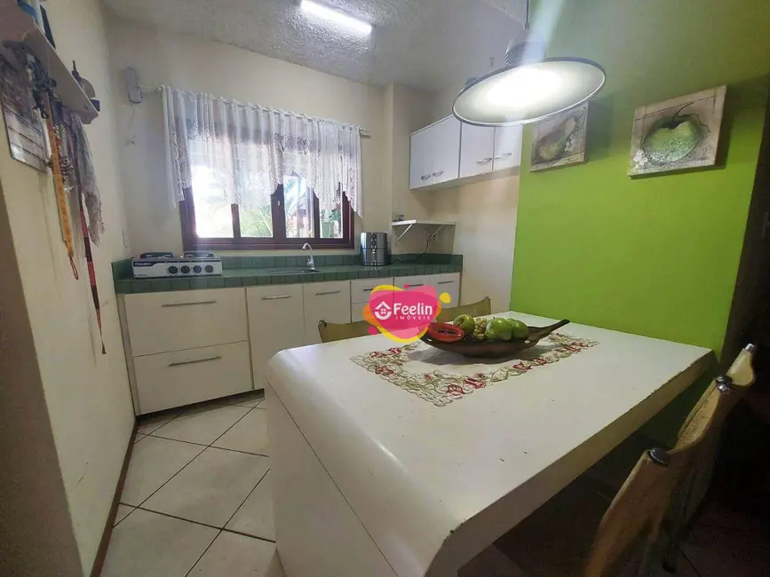 Foto 9 de Casa com 4 quartos à venda, 257m2 em Morro das Pedras, Florianopolis - SC