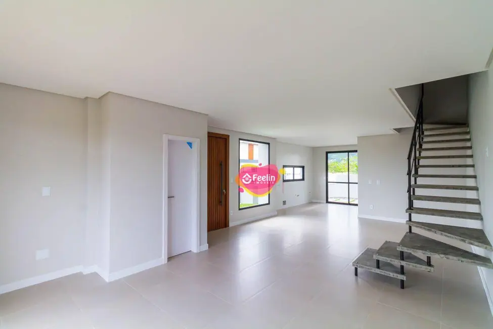 Foto 6 de Casa com 3 quartos à venda, 190m2 em Florianopolis - SC