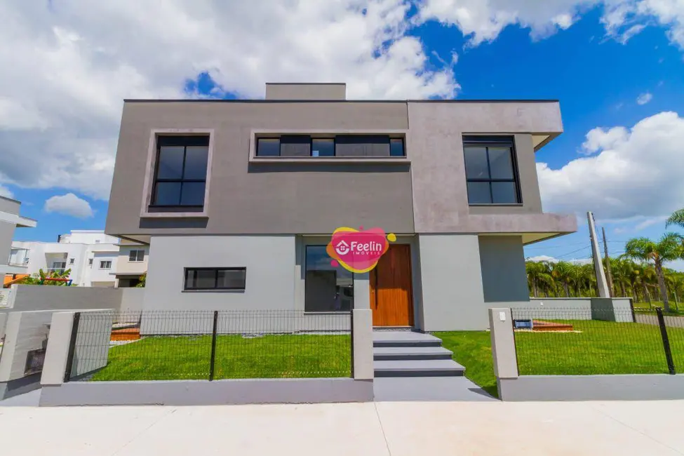 Foto 2 de Casa com 3 quartos à venda, 190m2 em Florianopolis - SC