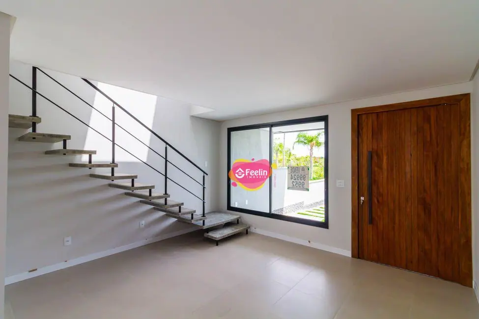 Foto 6 de Casa com 3 quartos à venda, 121m2 em Florianopolis - SC
