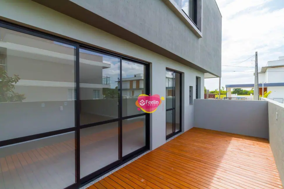 Foto 4 de Casa com 3 quartos à venda, 121m2 em Florianopolis - SC