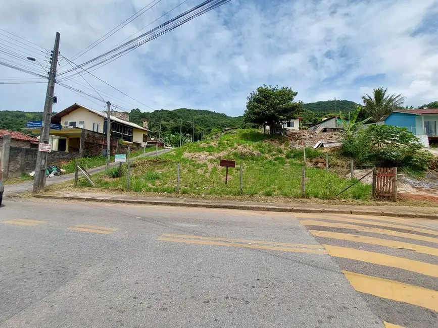 Foto 1 de Terreno / Lote à venda, 608m2 em Ribeirão da Ilha, Florianopolis - SC