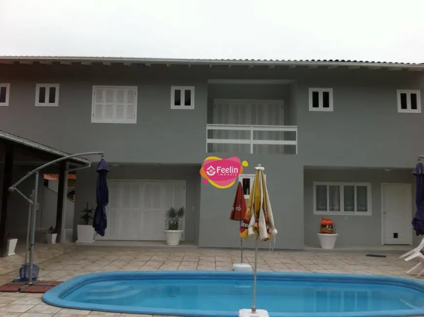 Foto 2 de Casa com 4 quartos à venda, 589m2 em Rio Tavares, Florianopolis - SC
