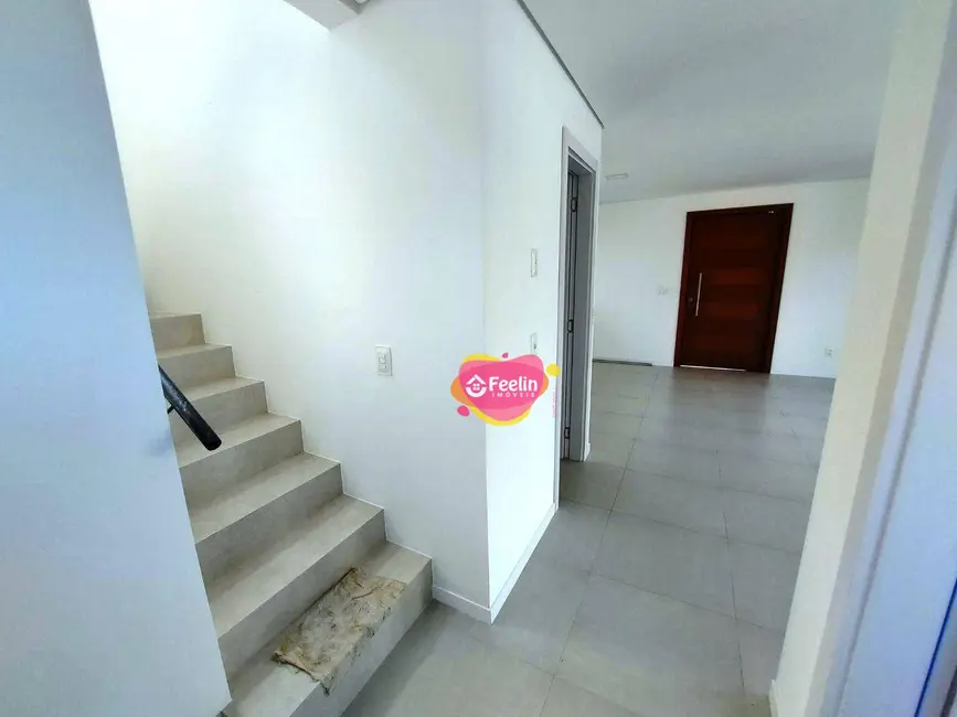 Foto 9 de Casa com 3 quartos à venda, 207m2 em Campeche, Florianopolis - SC