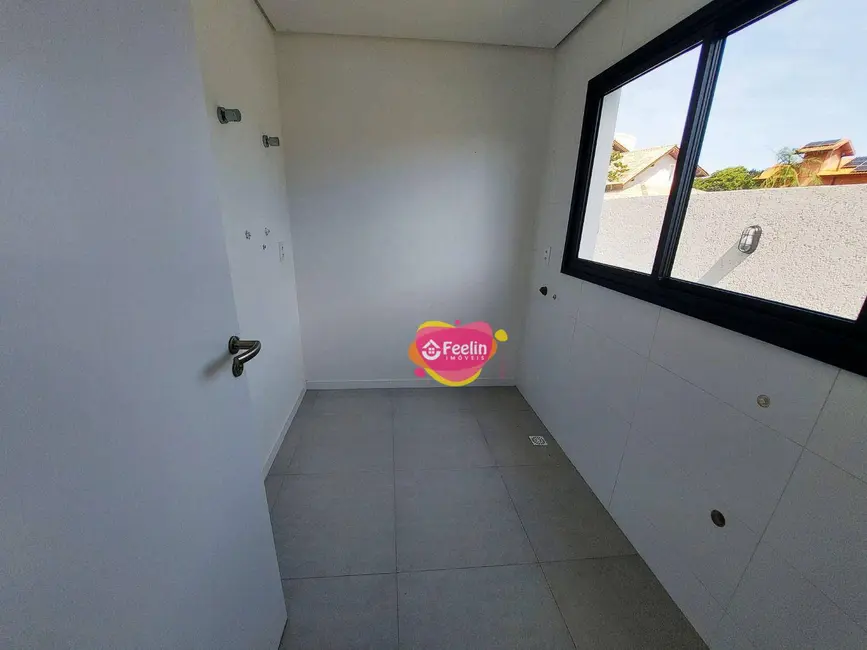 Foto 8 de Casa com 3 quartos à venda, 207m2 em Campeche, Florianopolis - SC