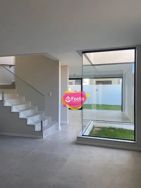 Casa com 3 quartos à venda, 180m2 em Campeche, Florianopolis - SC - imagem 8 Foto 8 de Casa com 3 quartos à venda, 180m2 em Campeche, Florianopolis - SC