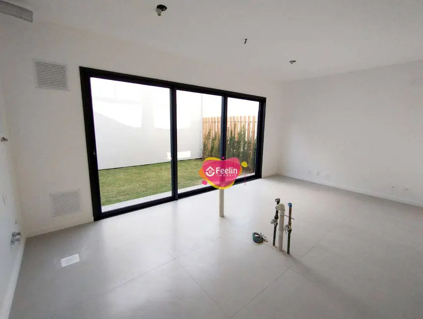 Foto 8 de Apartamento com 2 quartos à venda, 128m2 em Campeche, Florianopolis - SC