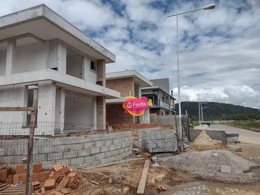 Foto 7 de Casa com 3 quartos à venda, 225m2 em Rio Tavares, Florianopolis - SC