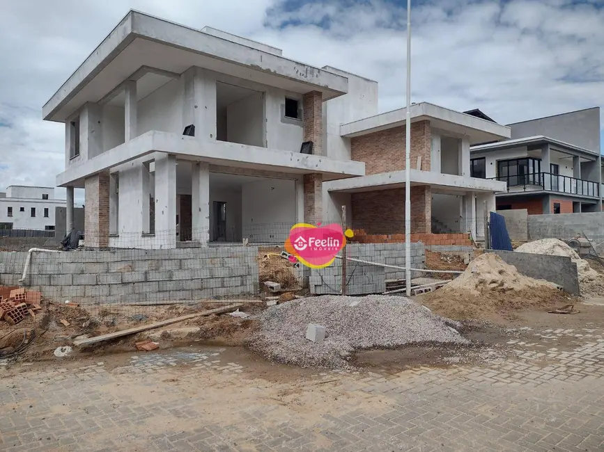 Foto 6 de Casa com 3 quartos à venda, 225m2 em Rio Tavares, Florianopolis - SC