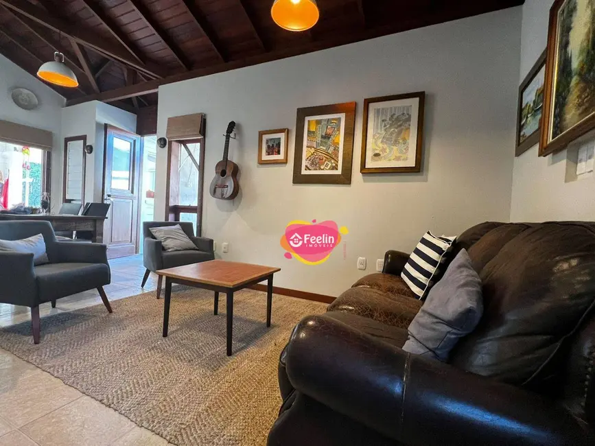 Foto 7 de Casa com 3 quartos à venda, 222m2 em Rio Tavares, Florianopolis - SC