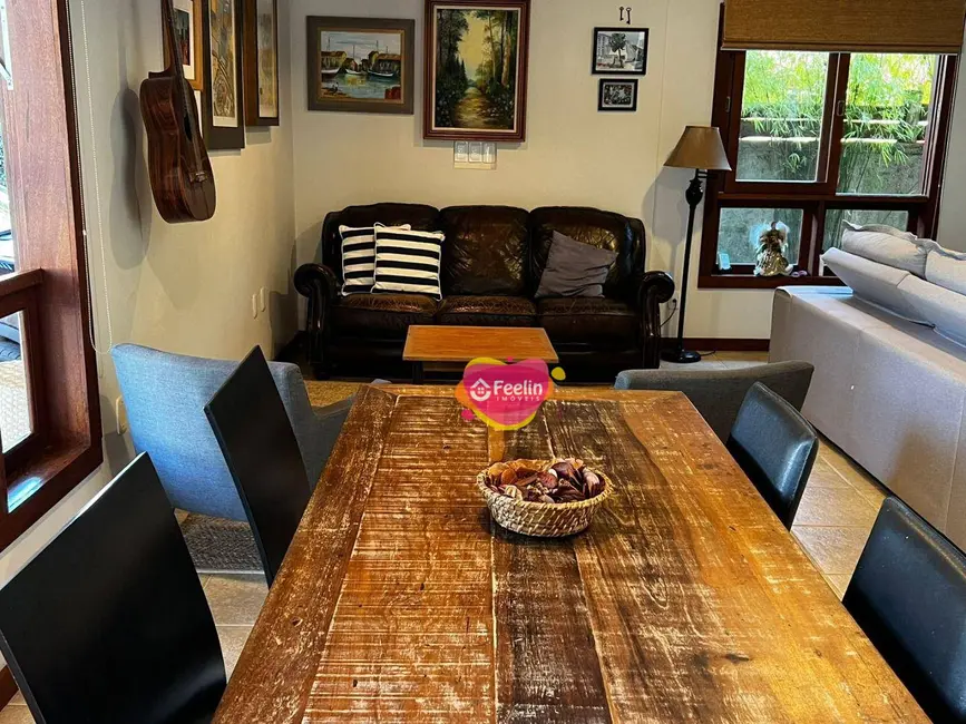 Foto 8 de Casa com 3 quartos à venda, 222m2 em Rio Tavares, Florianopolis - SC