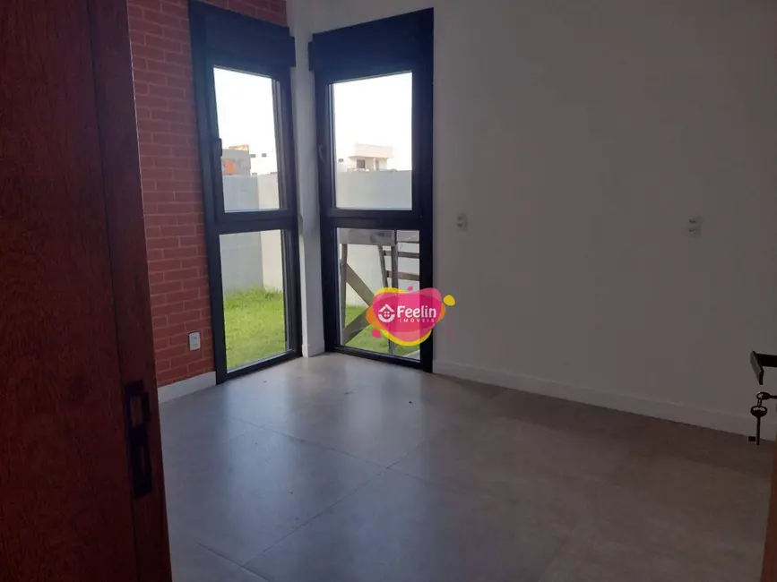 Foto 7 de Casa com 3 quartos à venda, 225m2 em Rio Tavares, Florianopolis - SC