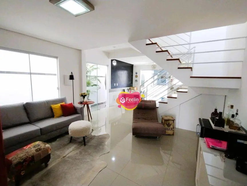 Foto 2 de Casa com 3 quartos à venda, 142m2 em Ribeirão da Ilha, Florianopolis - SC