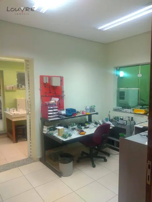 Foto 4 de Casa com 7 quartos à venda, 131m2 em Vila Olímpia, São Paulo - SP