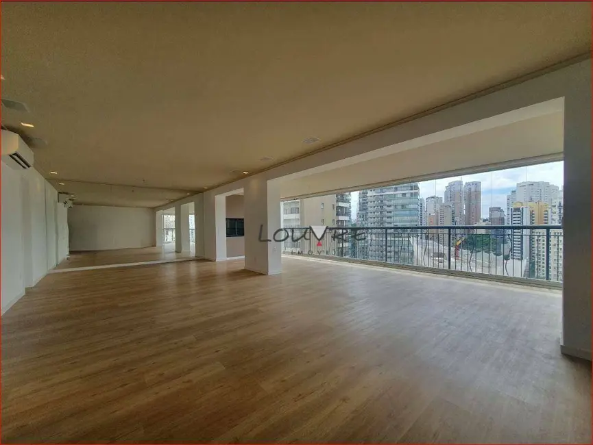 Apartamento com 4 quartos para alugar, 226m2 em Vila Nova Conceição, São Paulo - SP - imagem 4 Foto 4 de Apartamento com 4 quartos para alugar, 226m2 em Vila Nova Conceição, São Paulo - SP