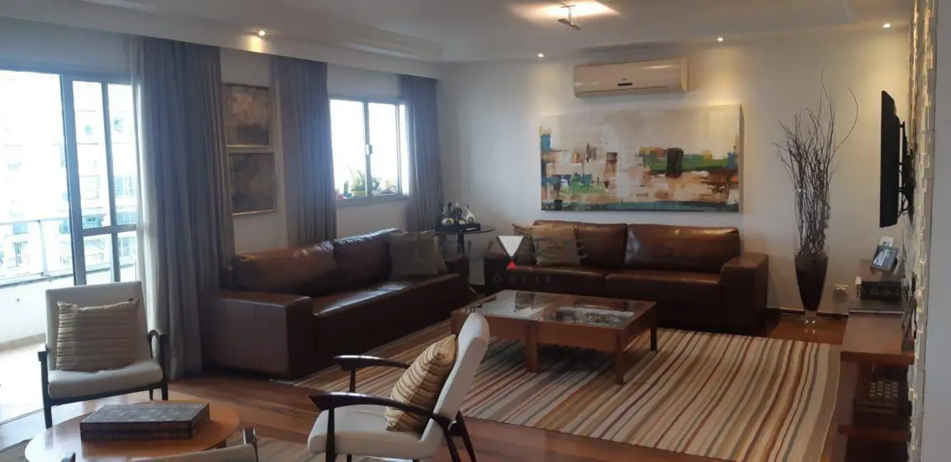 Foto 5 de Apartamento com 4 quartos à venda, 240m2 em Moema, São Paulo - SP