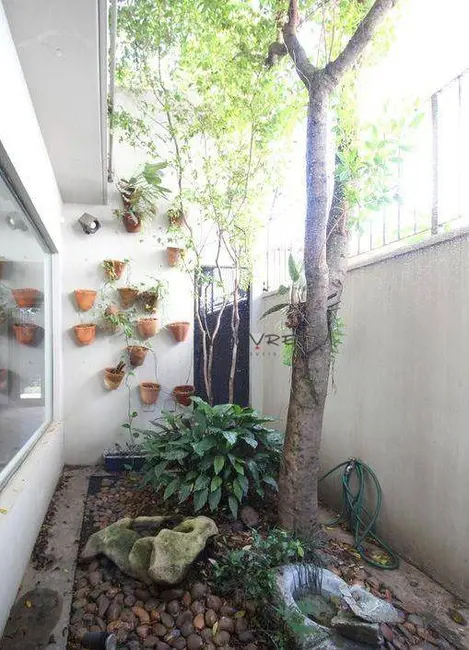 Foto 8 de Casa com 4 quartos à venda, 303m2 em Jardim Novo Mundo, São Paulo - SP