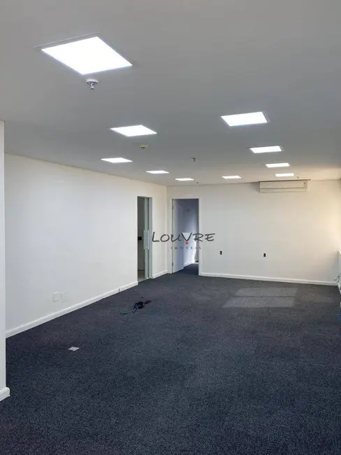 Foto 2 de Loft / Flat à venda, 200m2 em Itaim Bibi, São Paulo - SP