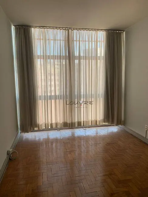 Foto 3 de Kitnet com 1 quarto para alugar, 33m2 em República, São Paulo - SP