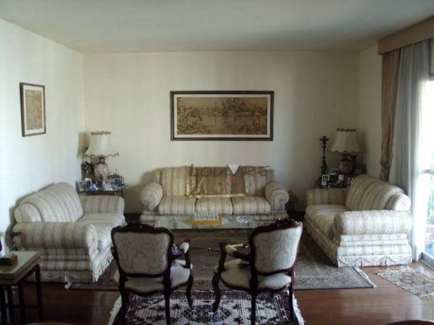 Foto 5 de Apartamento com 4 quartos à venda, 220m2 em Moema, São Paulo - SP