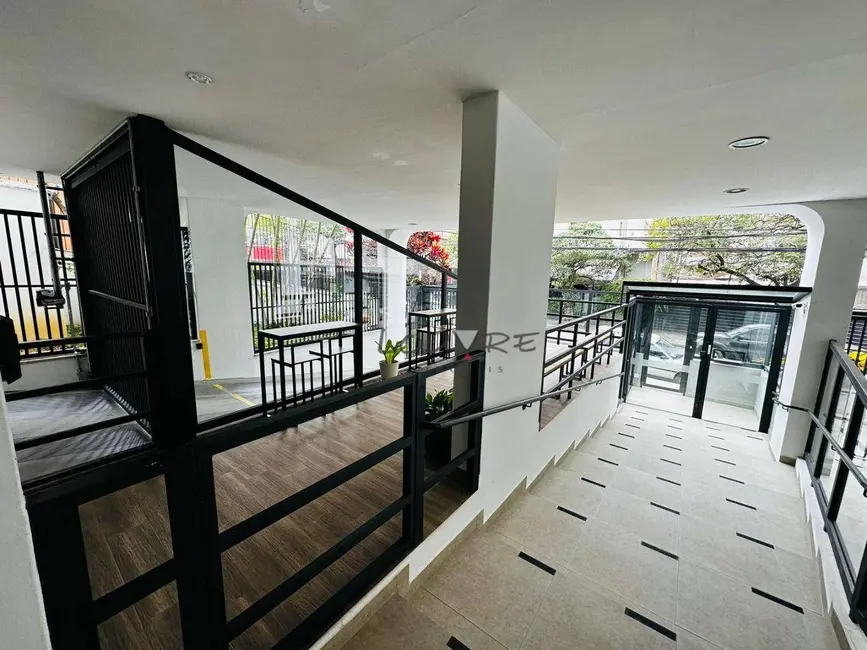 Apartamento com 2 quartos à venda, 80m2 em Vila Olímpia, São Paulo - SP - imagem 2 Foto 2 de Apartamento com 2 quartos à venda, 80m2 em Vila Olímpia, São Paulo - SP