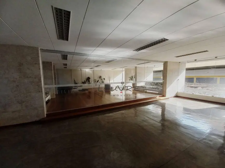 Apartamento com 2 quartos à venda, 70m2 em Vila Olímpia, São Paulo - SP - imagem 3 Foto 3 de Apartamento com 2 quartos à venda, 70m2 em Vila Olímpia, São Paulo - SP