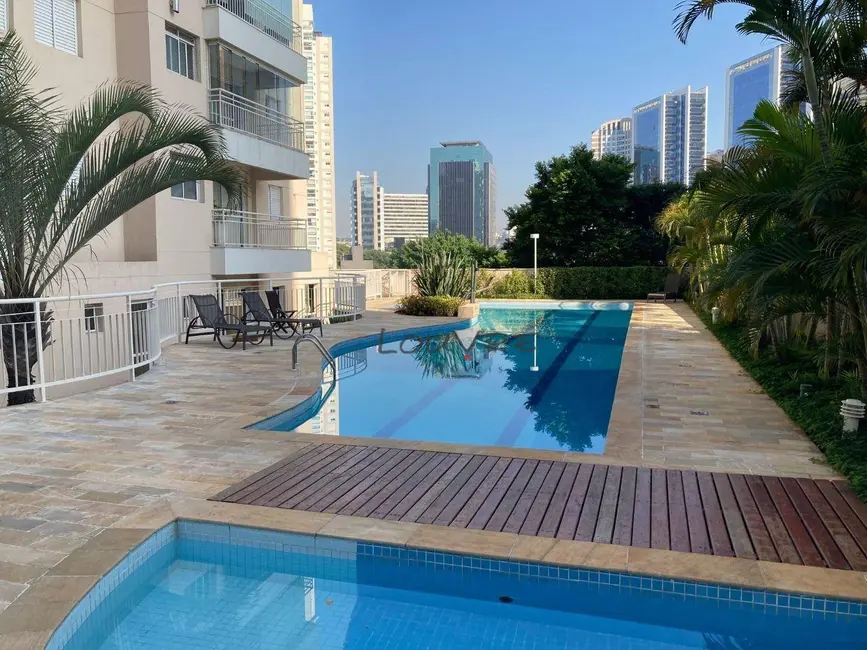 Foto 1 de Apartamento com 2 quartos para alugar, 49m2 em Santo Amaro, São Paulo - SP