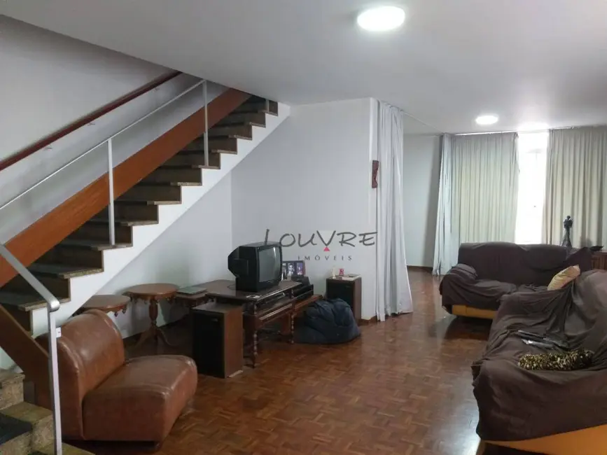 Foto 6 de Casa com 3 quartos à venda, 270m2 em Vila Olímpia, São Paulo - SP