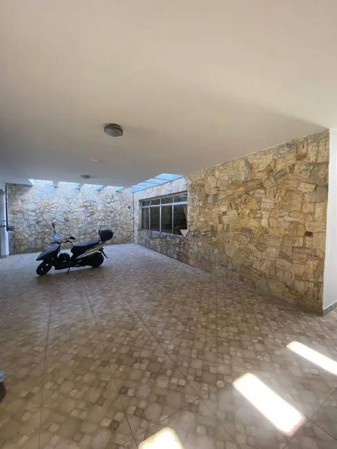 Foto 3 de Casa com 4 quartos à venda e para alugar, 290m2 em Brooklin Paulista, São Paulo - SP