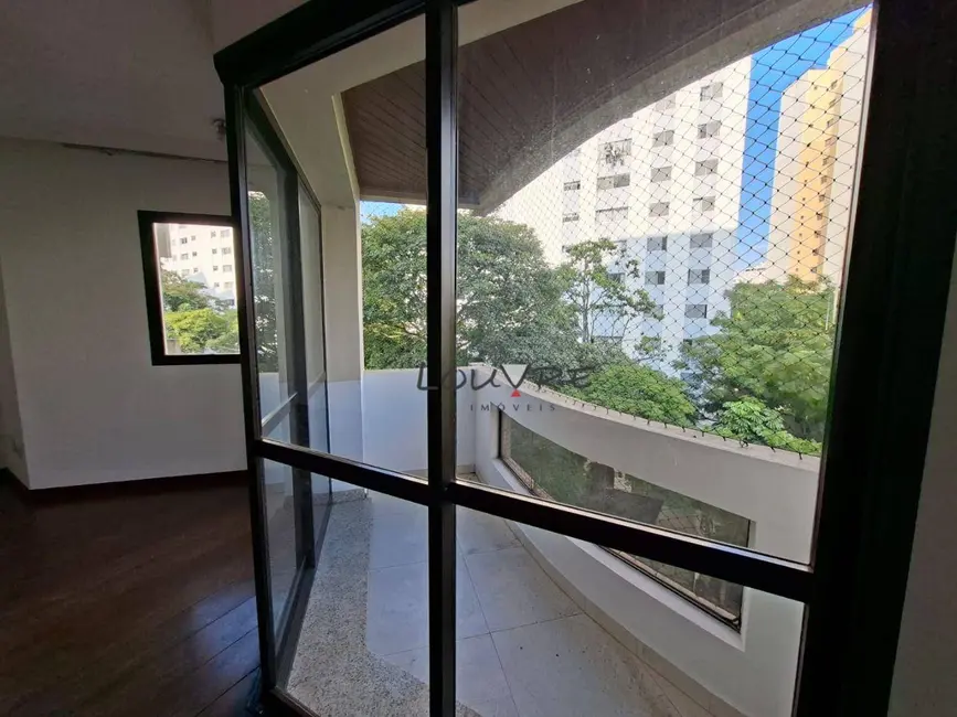 Foto 2 de Apartamento com 3 quartos à venda, 110m2 em Campo Belo, São Paulo - SP