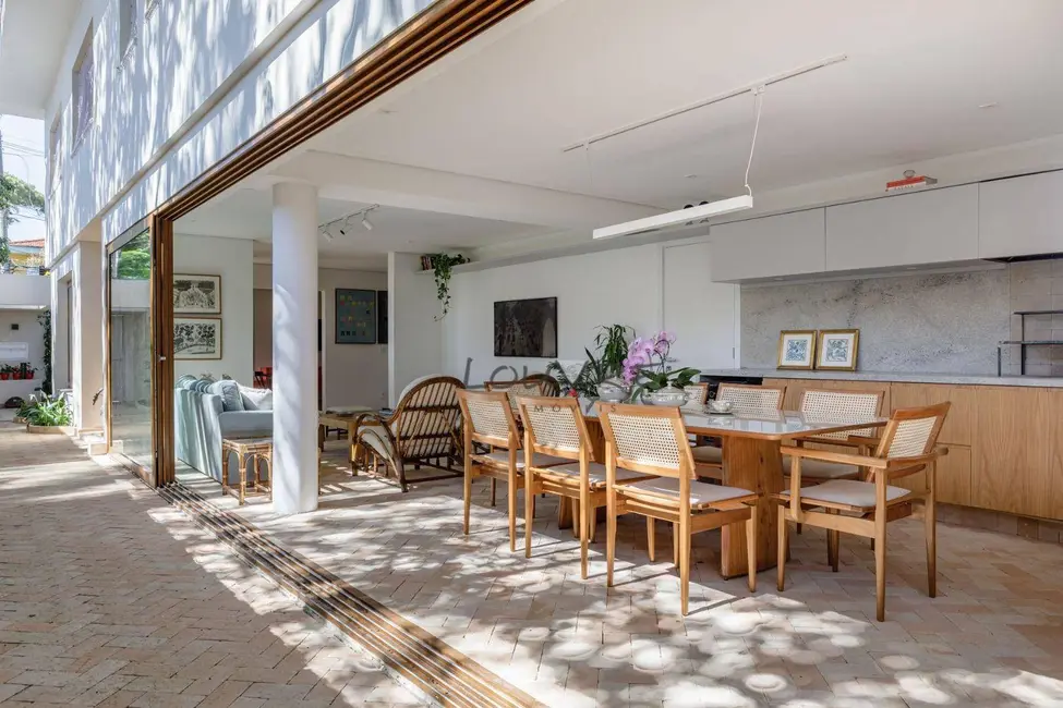 Foto 2 de Casa com 3 quartos à venda, 300m2 em Indianópolis, São Paulo - SP