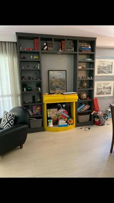 Apartamento com 4 quartos à venda, 198m2 em Jardim Europa, São Paulo - SP - imagem 7 Foto 7 de Apartamento com 4 quartos à venda, 198m2 em Jardim Europa, São Paulo - SP