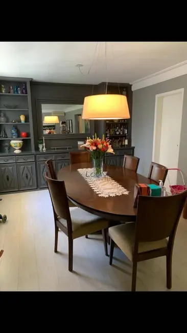 Apartamento com 4 quartos à venda, 198m2 em Jardim Europa, São Paulo - SP - imagem 2 Foto 2 de Apartamento com 4 quartos à venda, 198m2 em Jardim Europa, São Paulo - SP