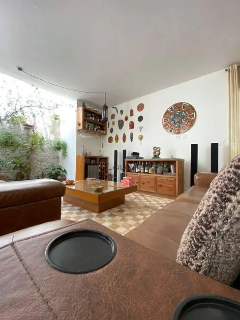 Foto 4 de Casa com 3 quartos à venda, 500m2 em Campo Belo, São Paulo - SP