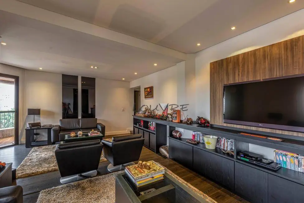 Foto 4 de Apartamento com 3 quartos à venda, 150m2 em Campo Belo, São Paulo - SP